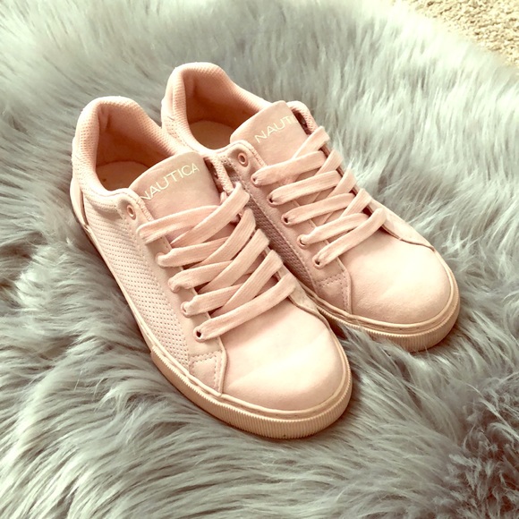 light pink nautica shoes